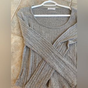 worn once anistar grey long sleeve scoop neck